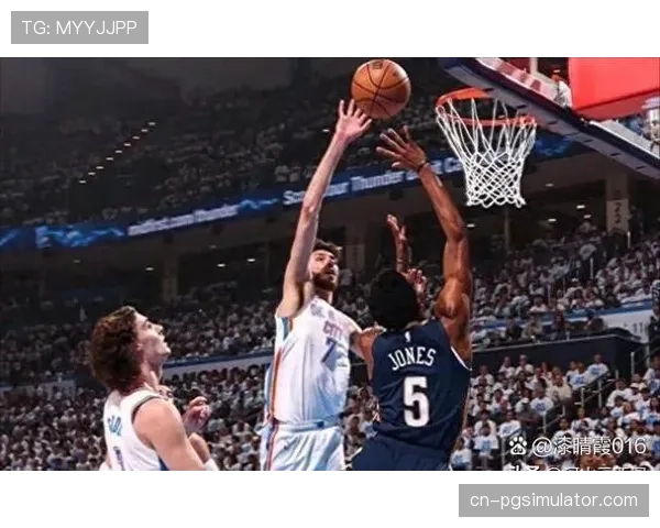 伤病报告：鹈鹕队防守核心赫伯特·琼斯因腿筋紧张，将缺席下场比赛。