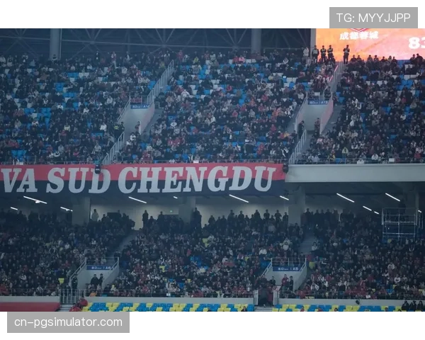 实时:成都蓉城vs天津津门虎,大雨中比赛一度中断 实时:成都蓉城vs天津津门虎,大雨中比赛一度中断